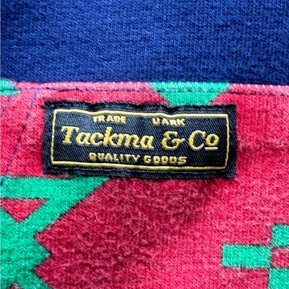 Tackma brand Hoodie with unique two zipper front sz L - Picture 6 of 12